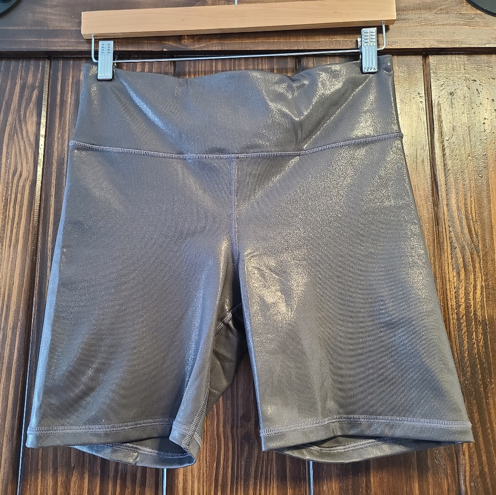 GapFit Metallic Gray Women's Shorts